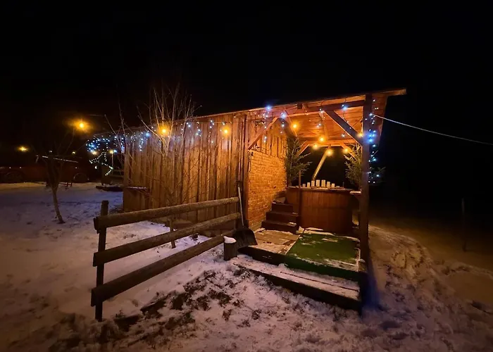 наш 木屋 *